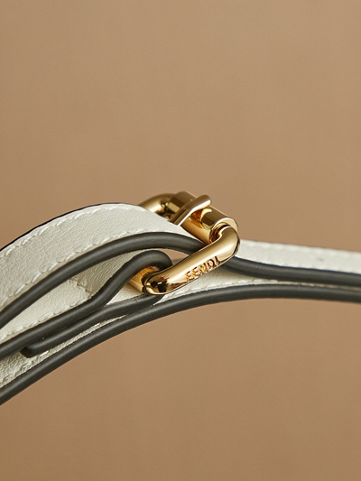 フェンディバッグ細部ディテール